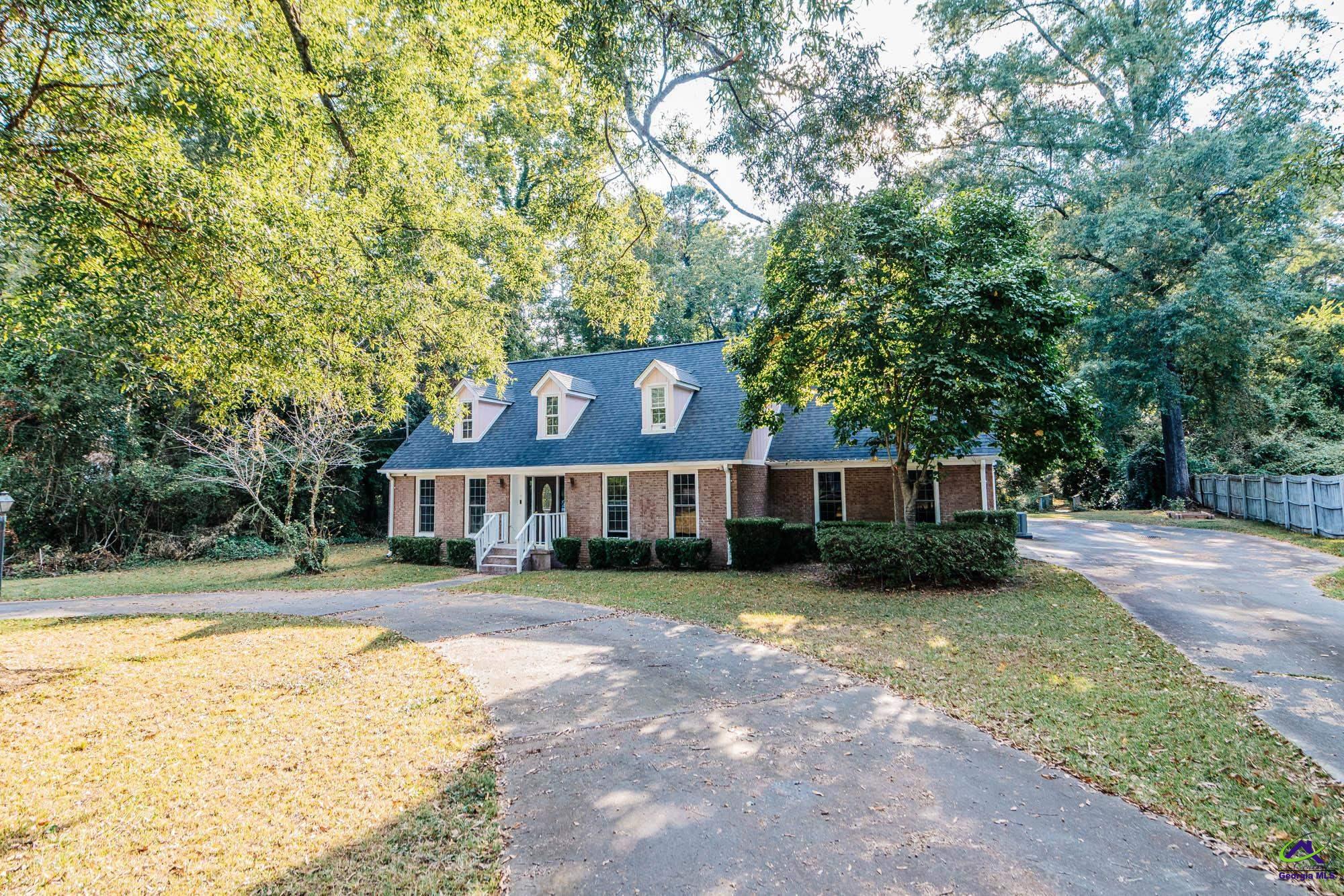 4811 Guerry Drive