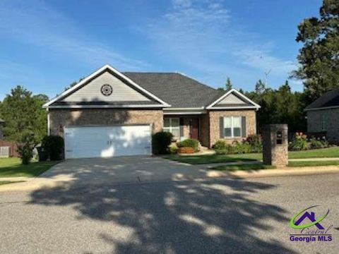 403 Hunts Landing Drive Kathleen GA 31047