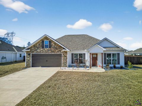 209 Huxley Terrace Bonaire GA 31005