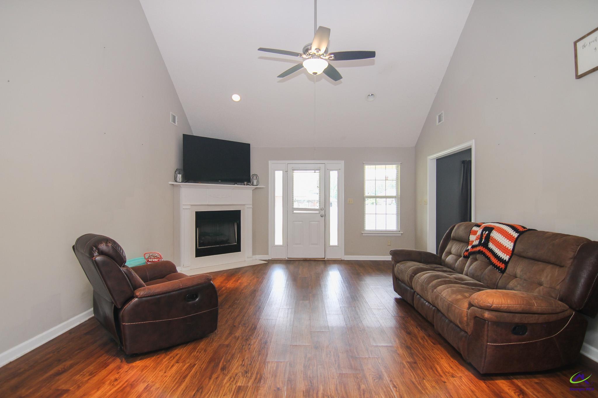 2130 Kings Chapel Road