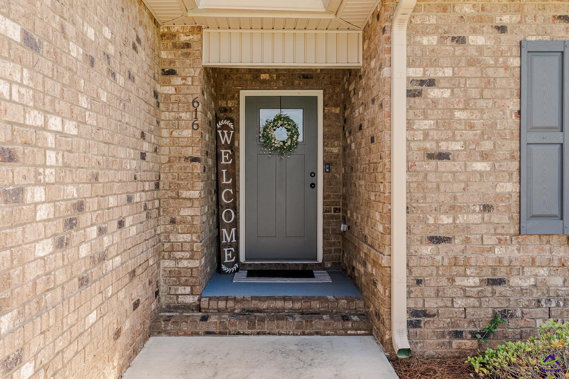 616 Woods Edge way