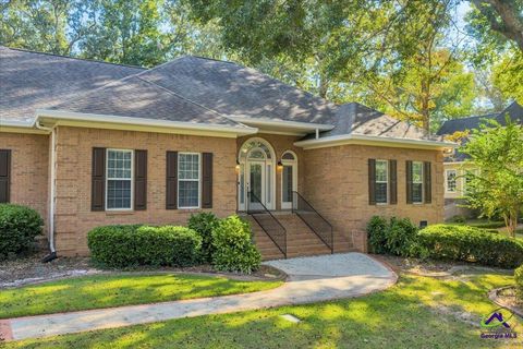 216 Falcon Crest Warner Robins GA 31088