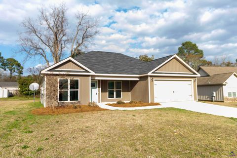15 Cole Drive Hawkinsville GA 31036