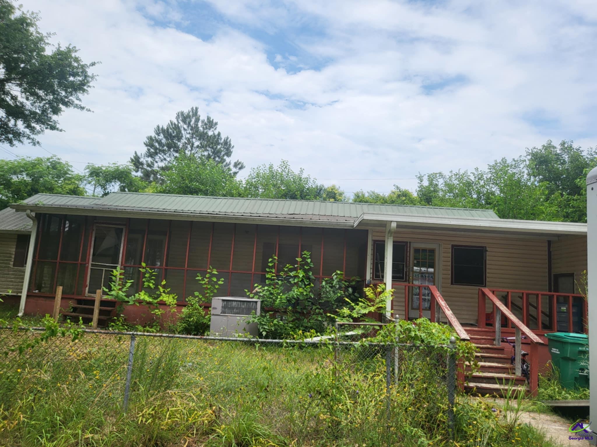 1093 Booth Road