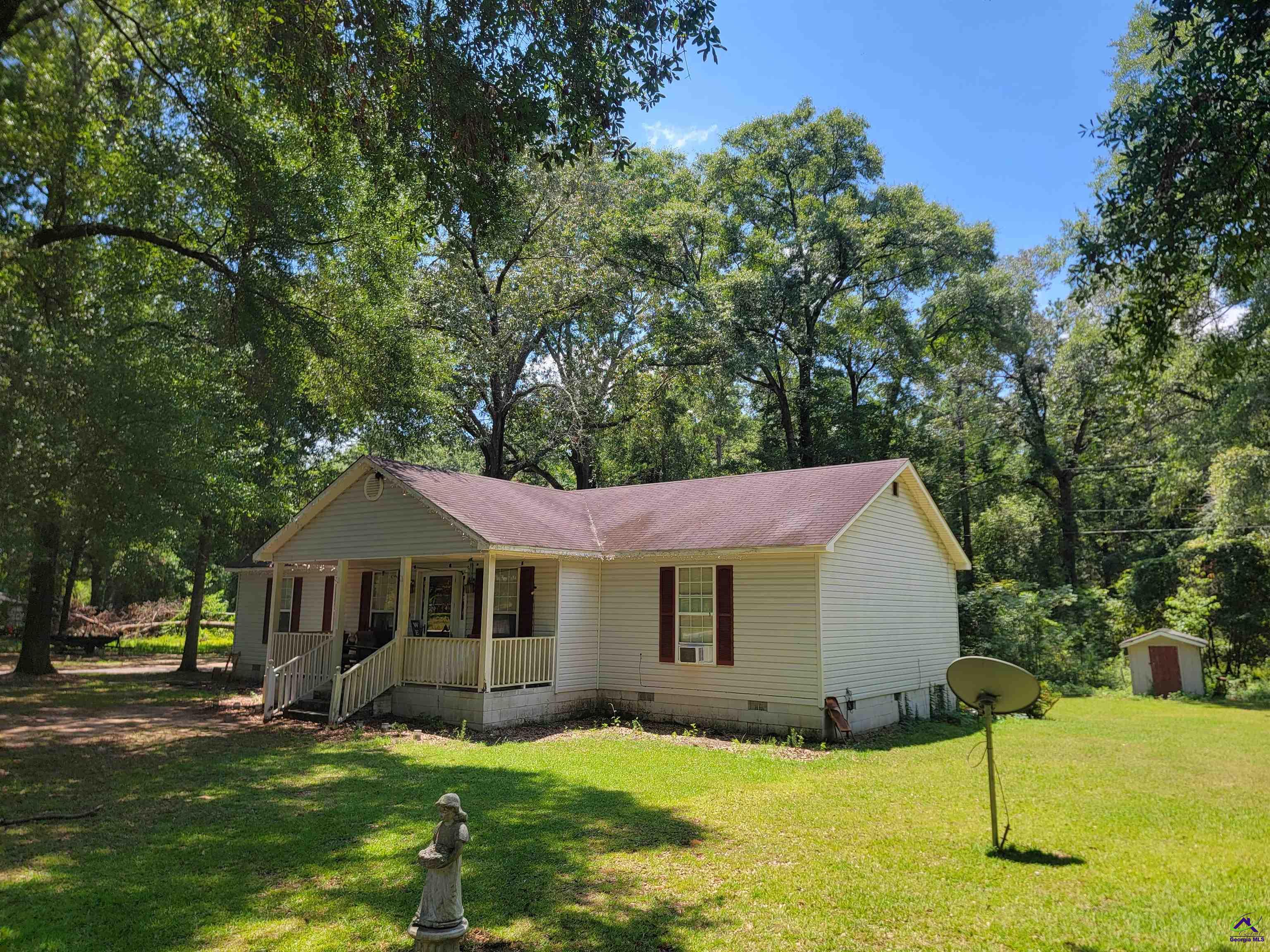 40 Sterling Drive