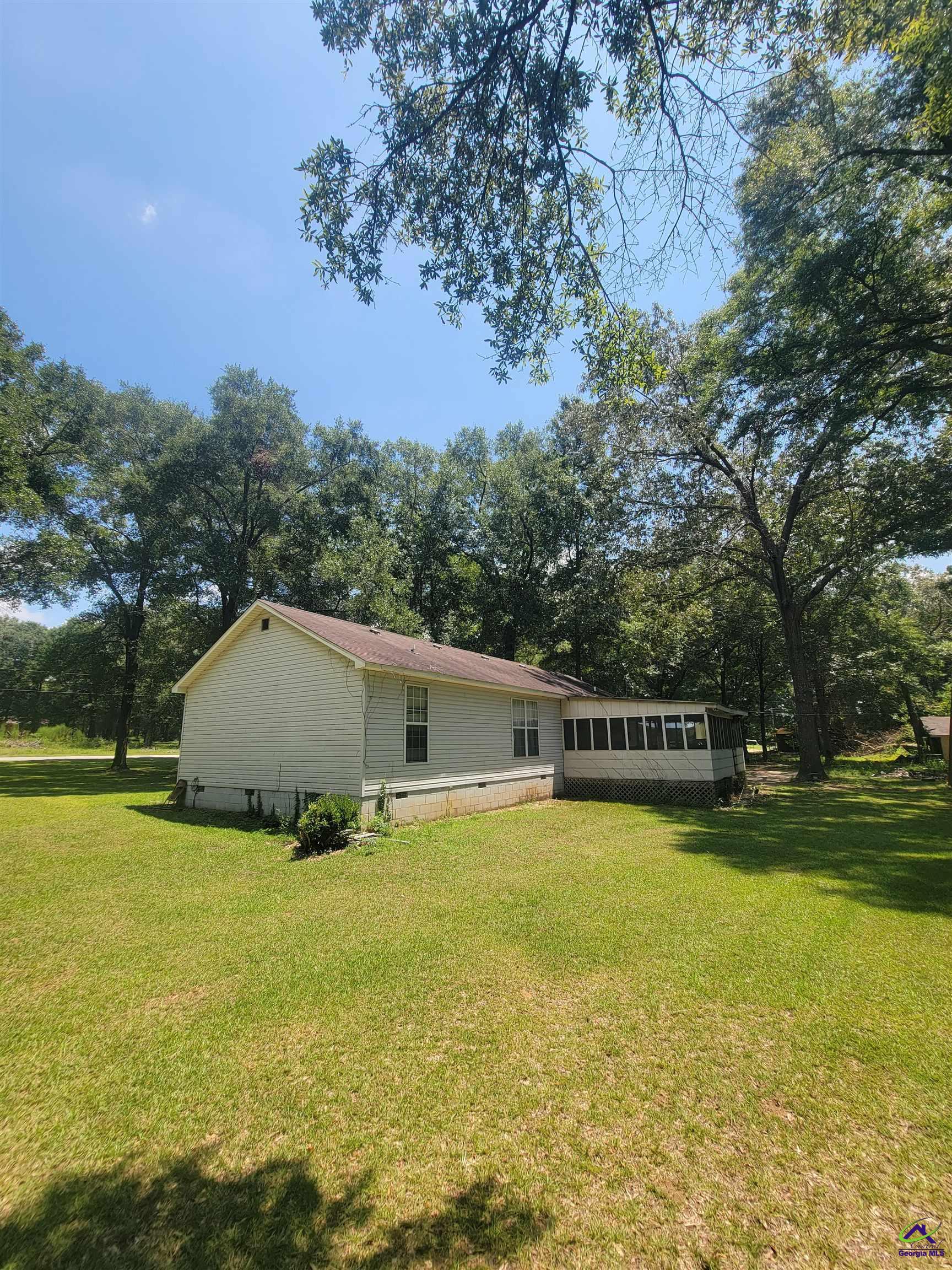 40 Sterling Drive