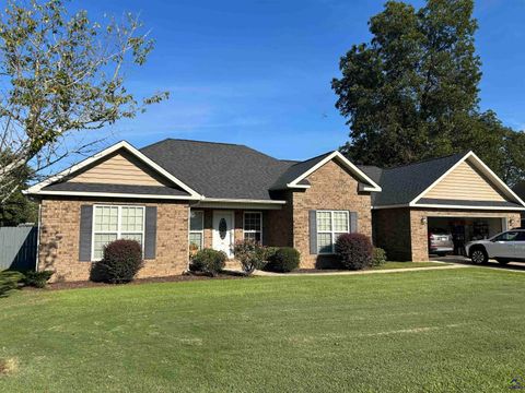 102 Desirable Lane Perry GA 31069