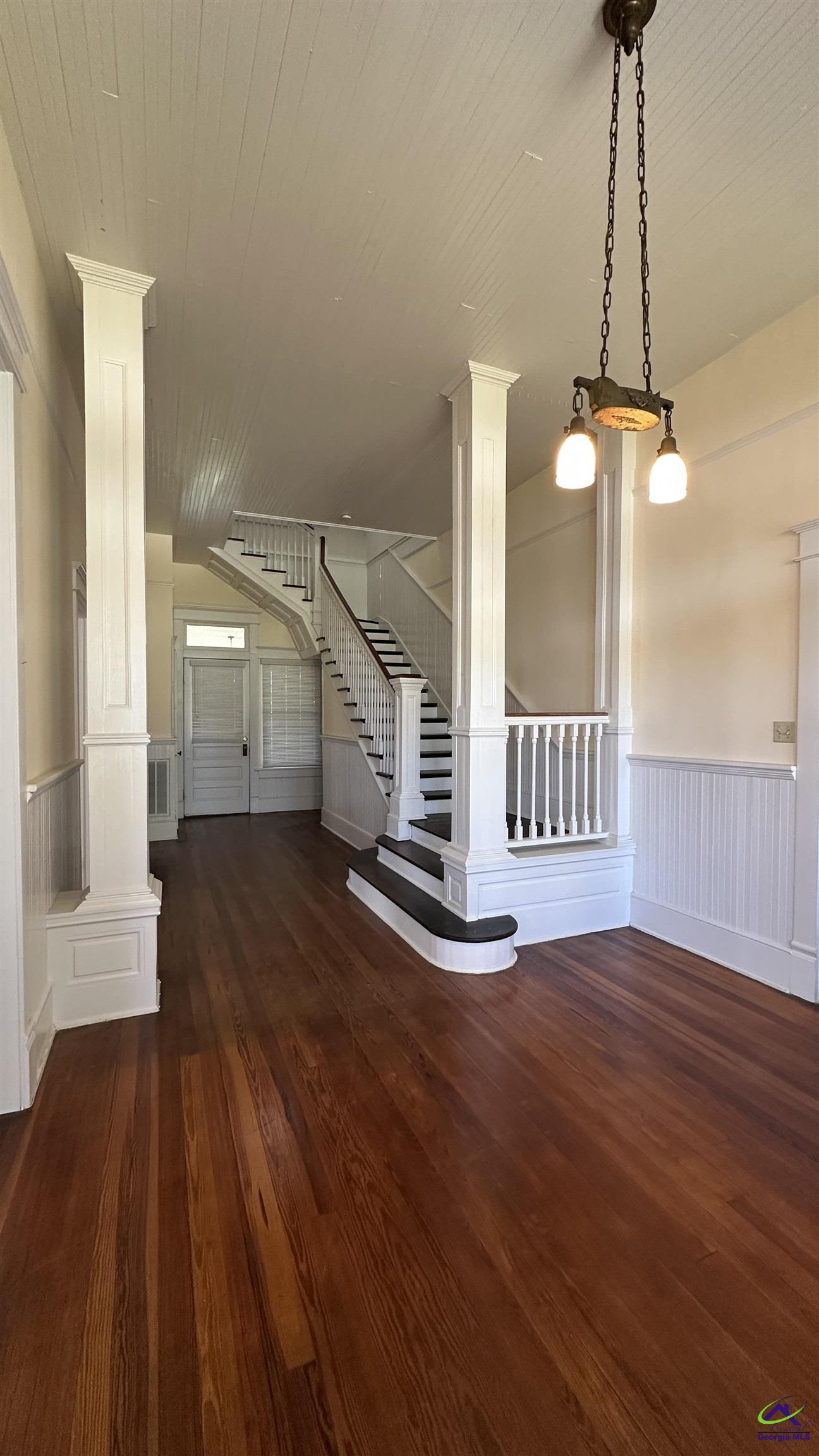 3 N Crawford Street