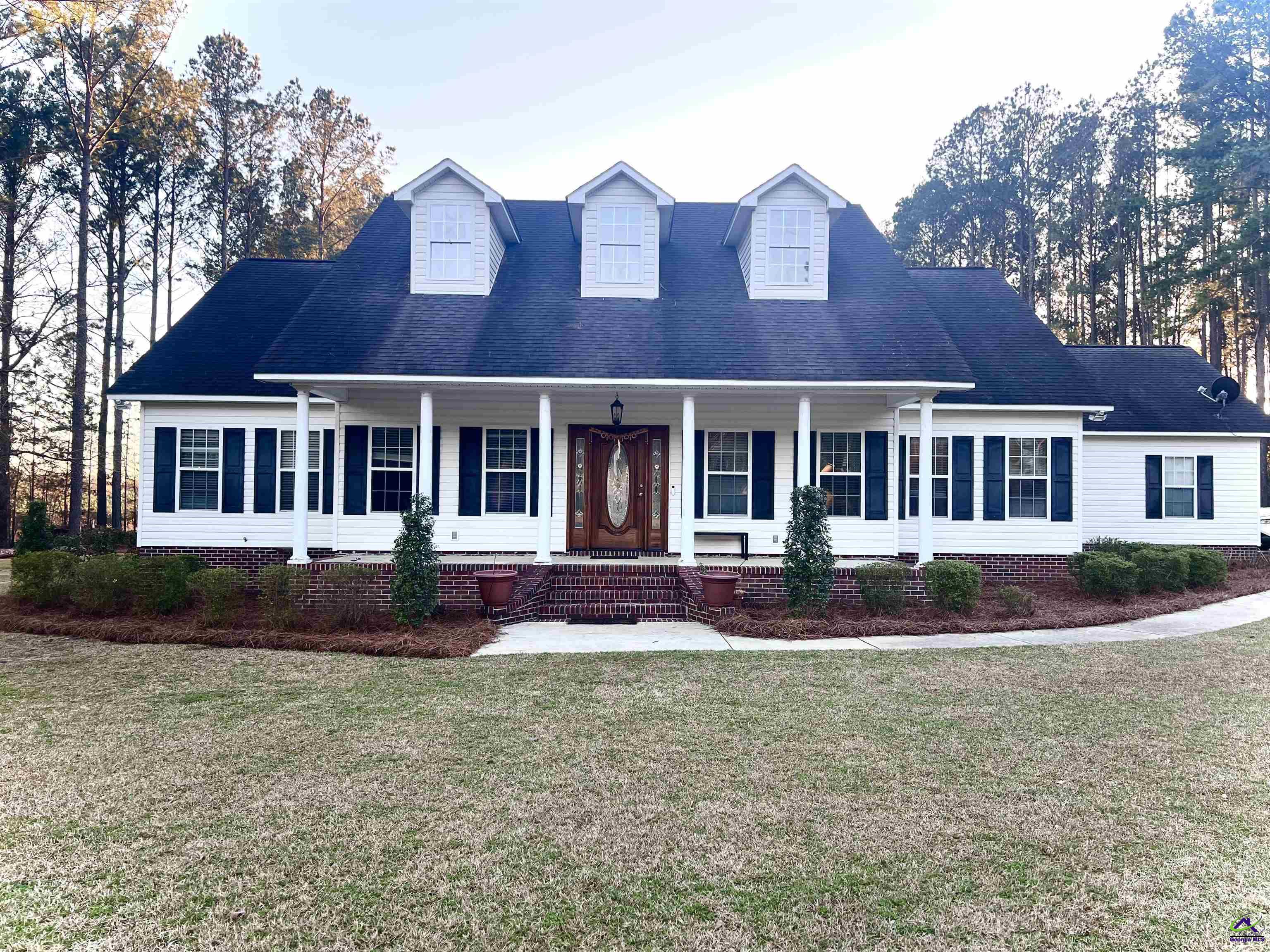 540 Pinegrove Drive