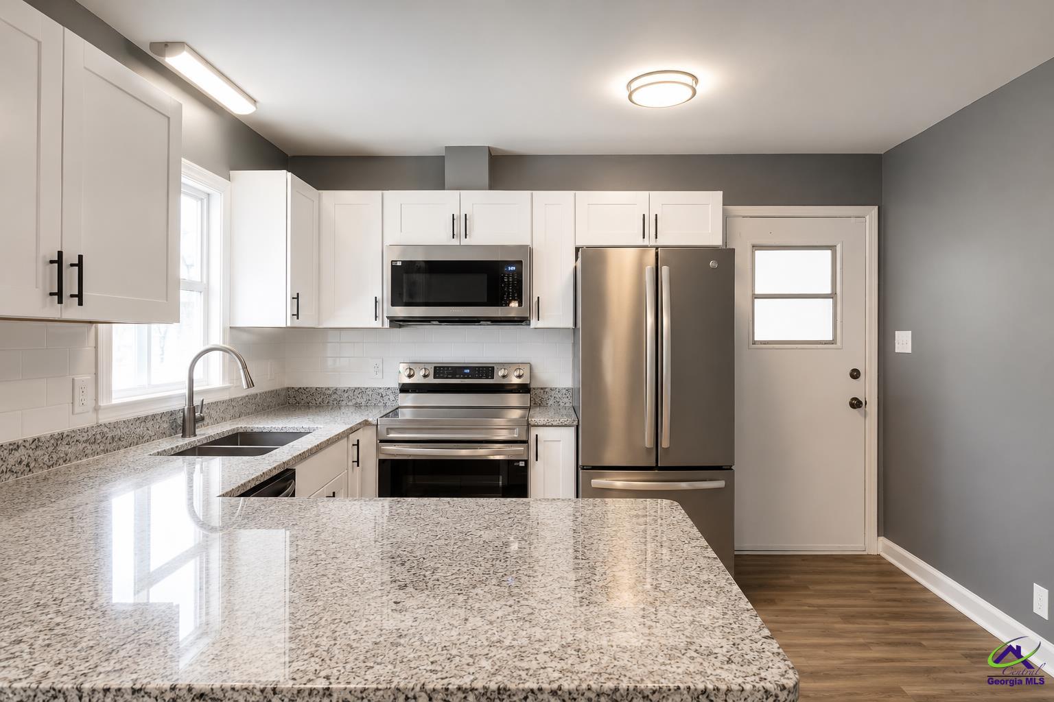 893 McCall Rd