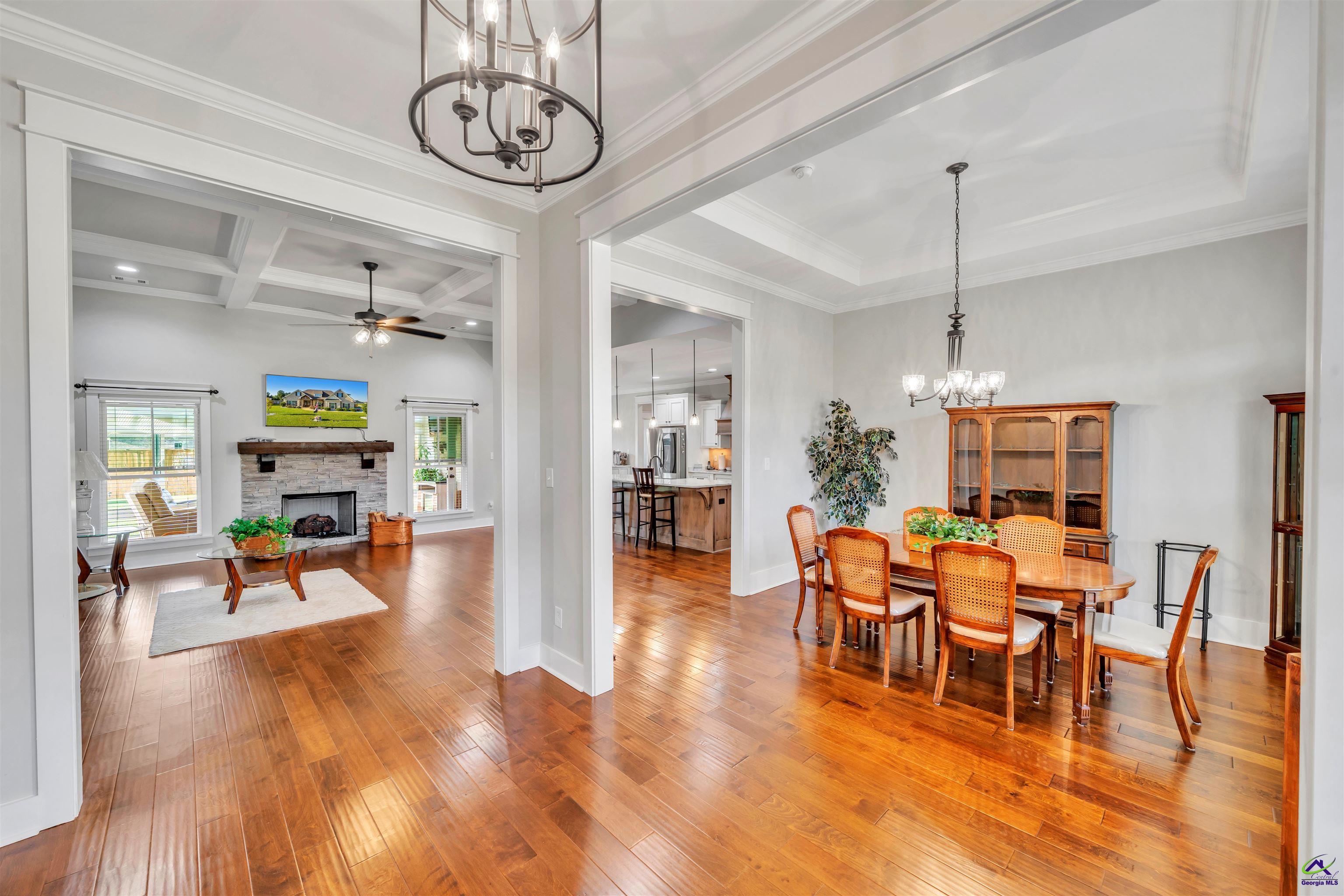 100 Flat Rock Lane