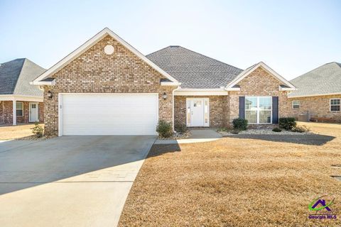 420 Lamplight Dr Byron GA 31008