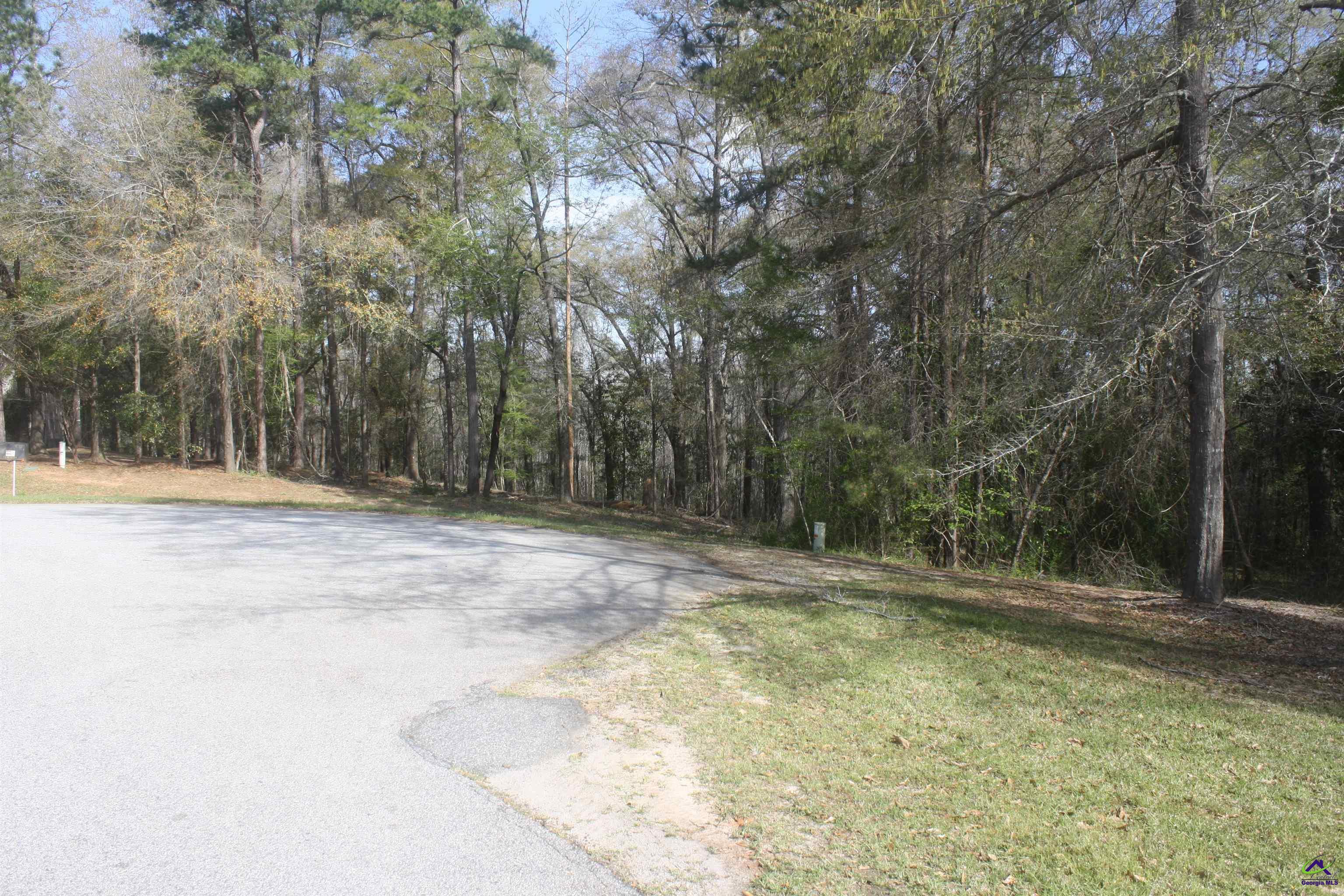 404 Big Oaks Road