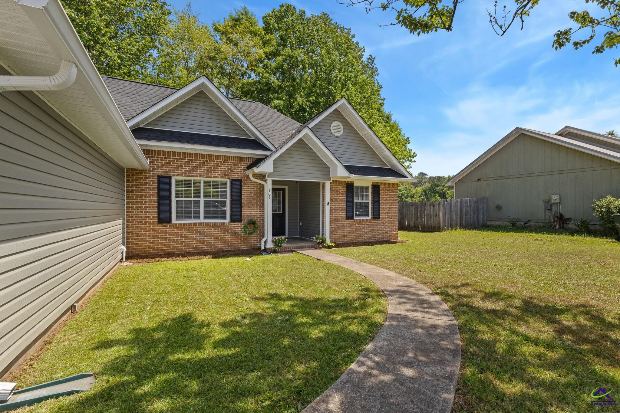 101 Manchester Court