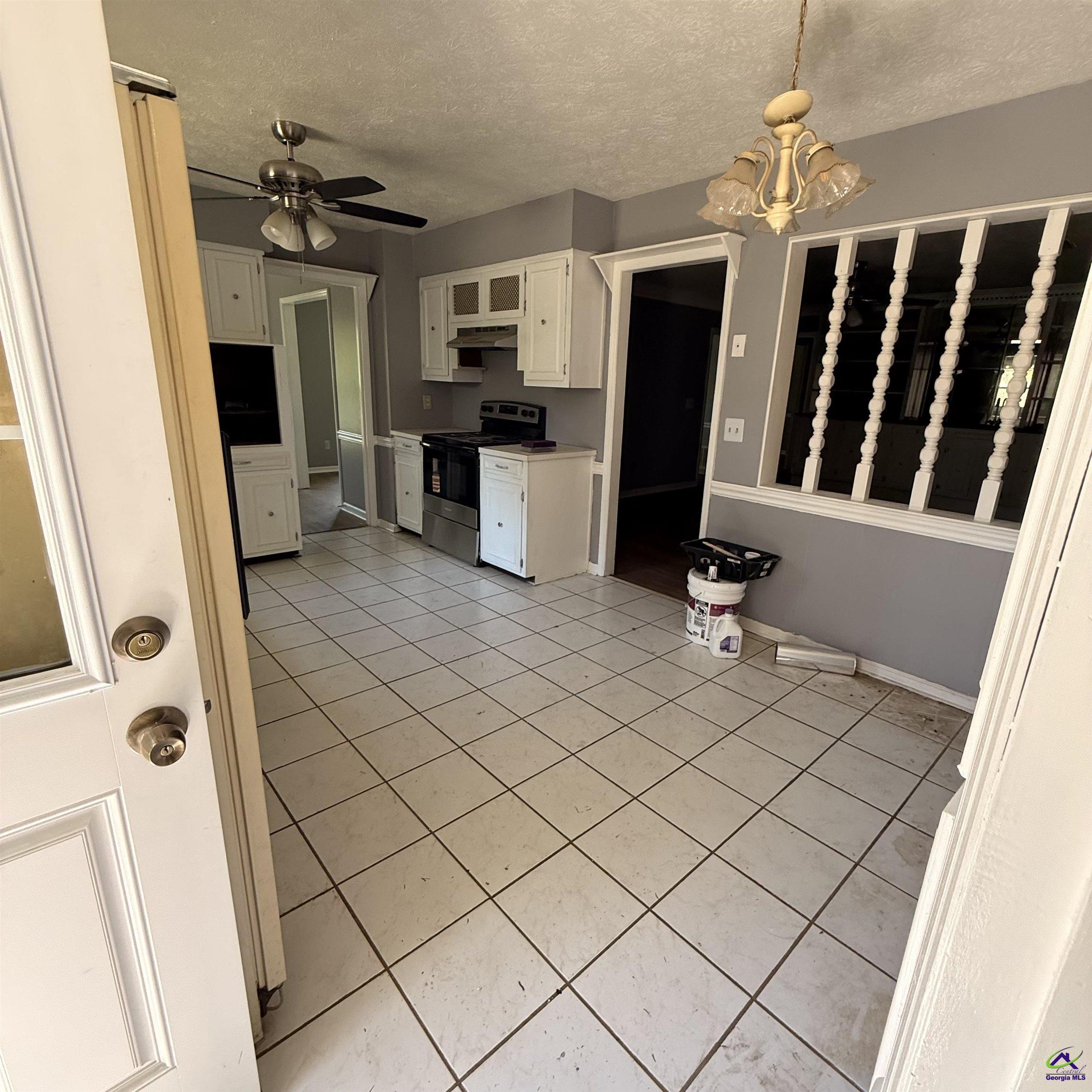 6282 Starlight Drive