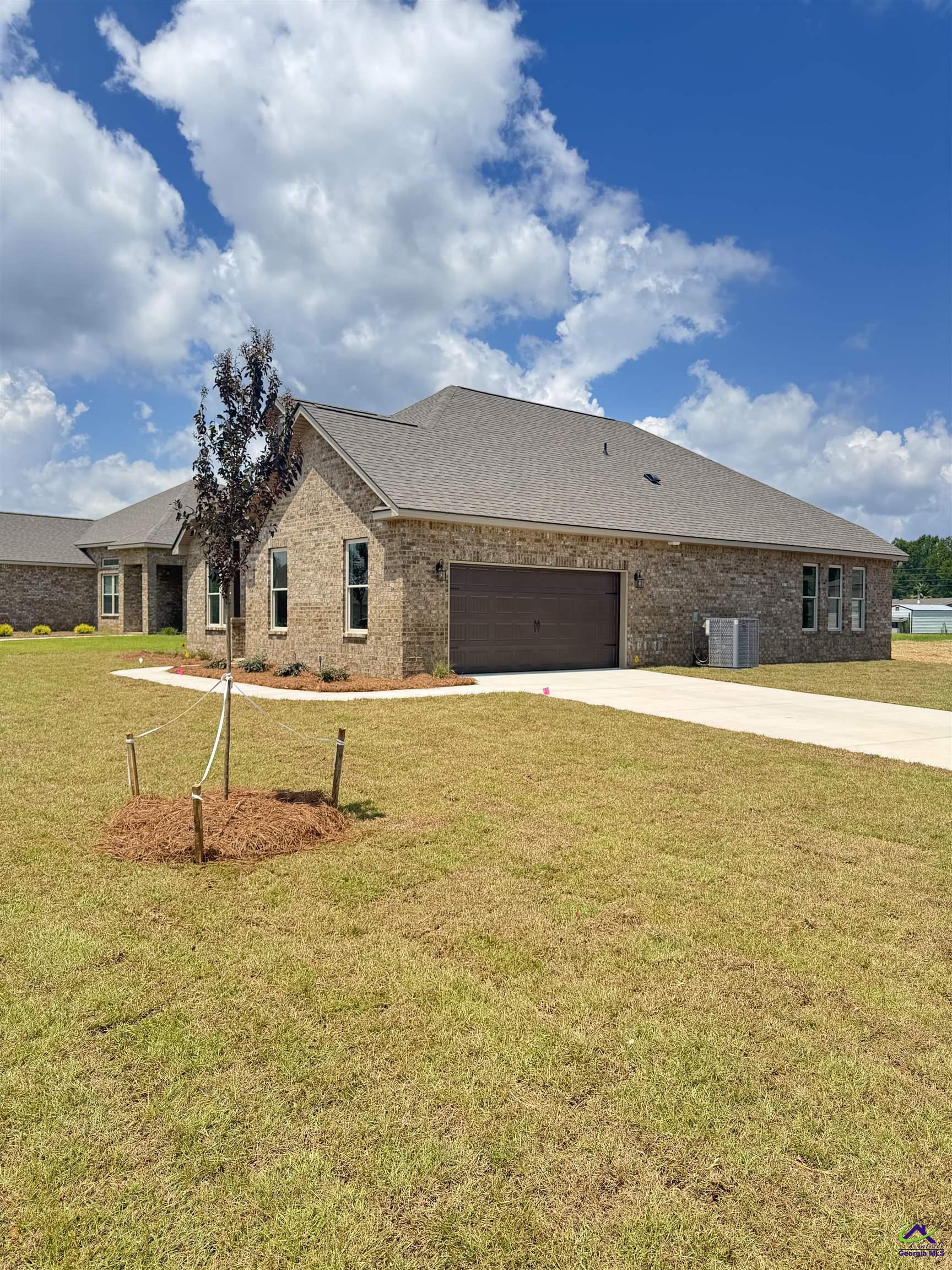 104 Hunt's Landing Drive