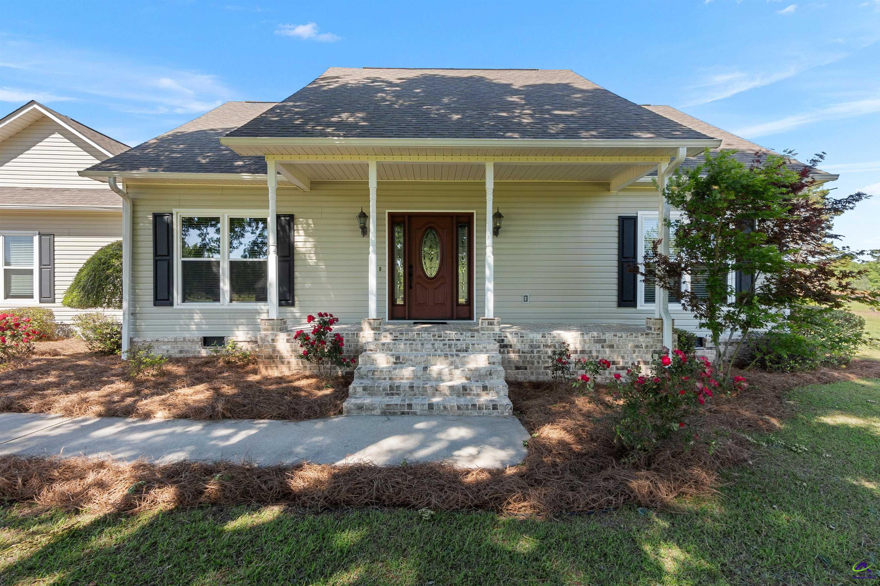 385 Hedge Row Drive