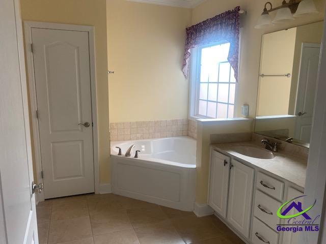 107 Fairway Oaks Drive