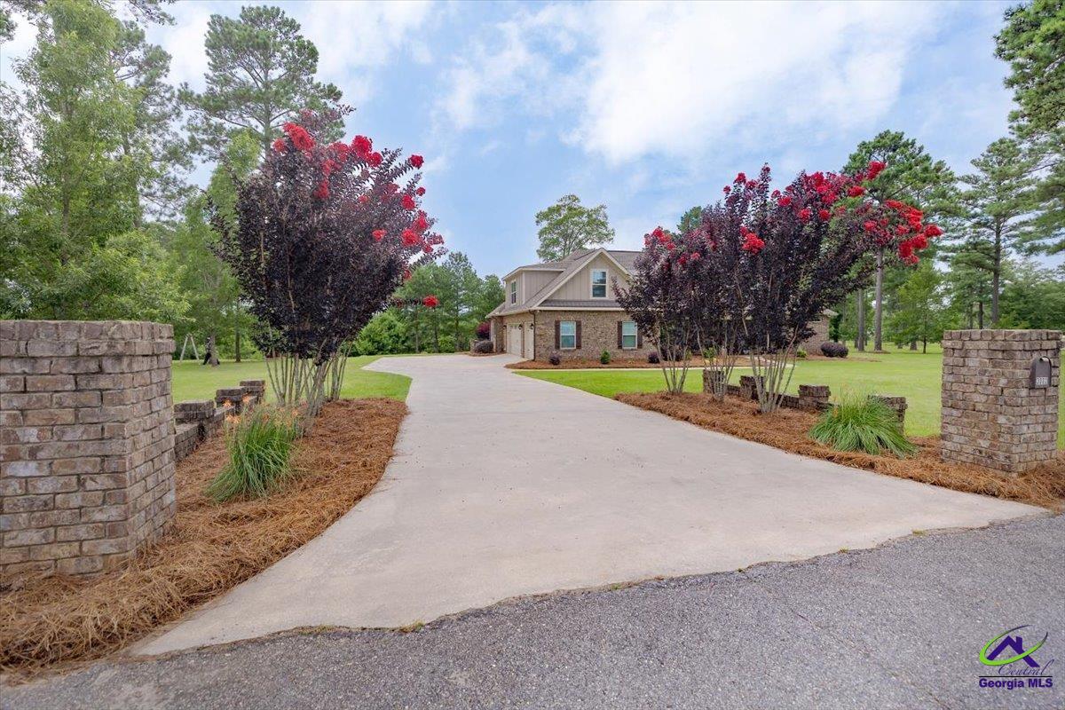 3002 Wiregrass Road
