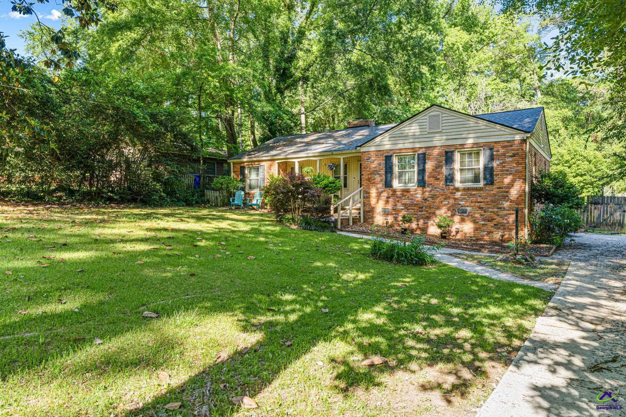 732 Valley Trail