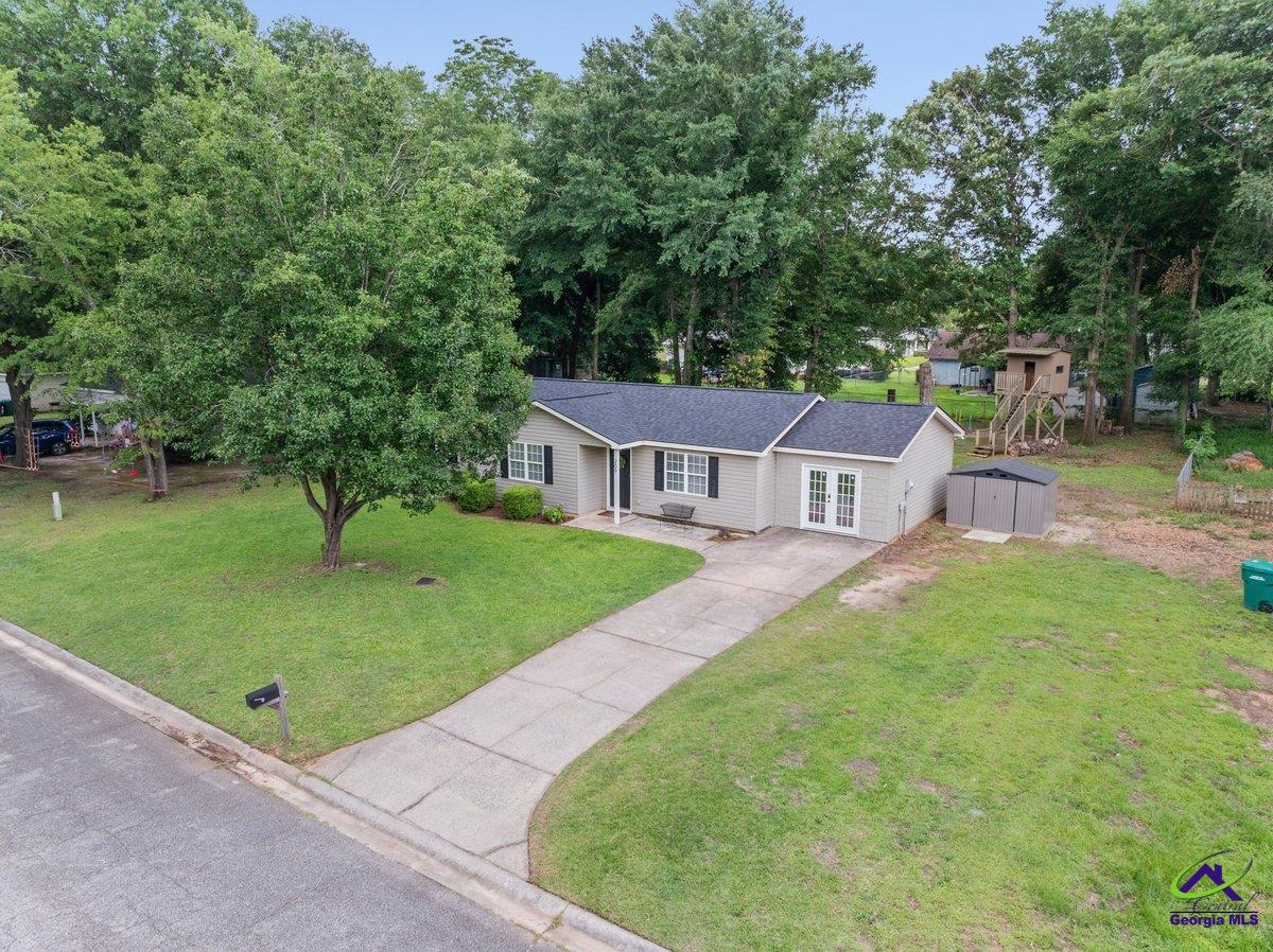 209 Annas Way