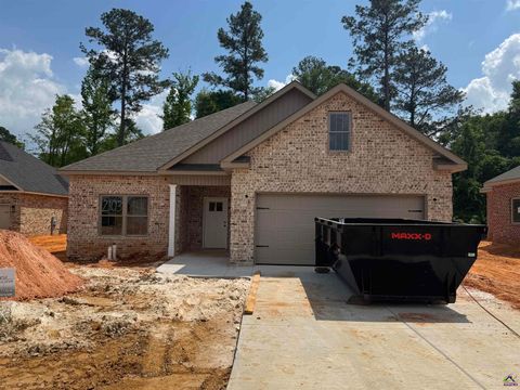 213 Willowbrook Lane Kathleen GA 31047