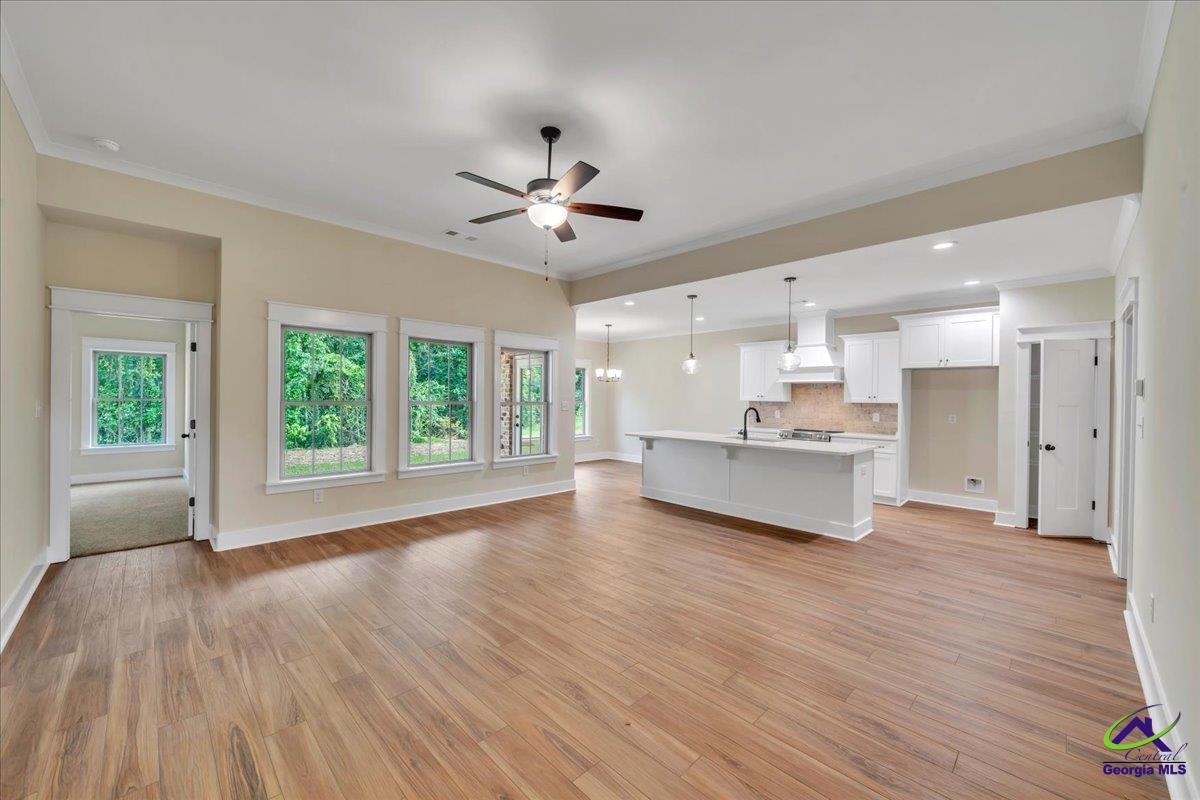 213 Willowbrook Lane