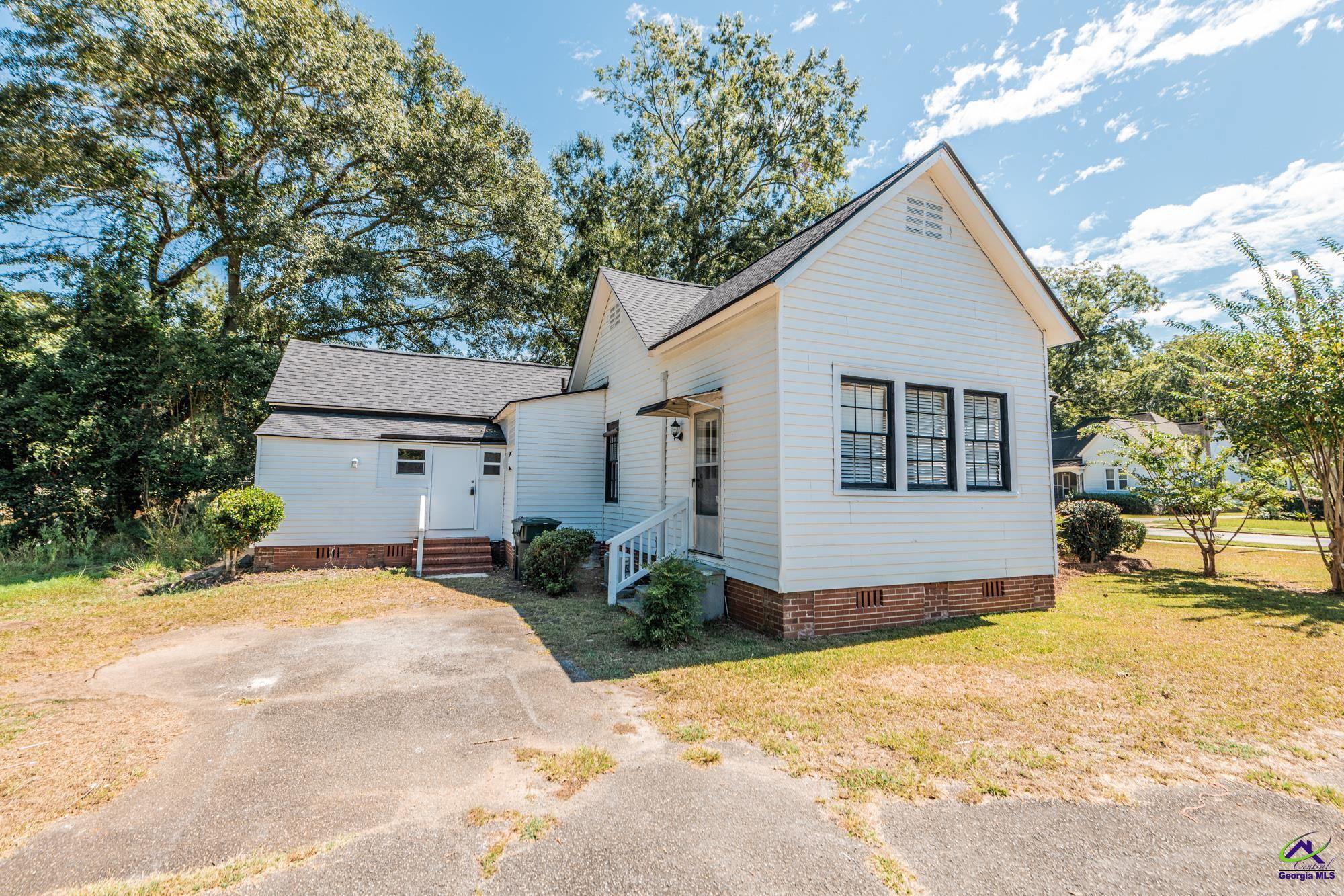 318 Persons Street