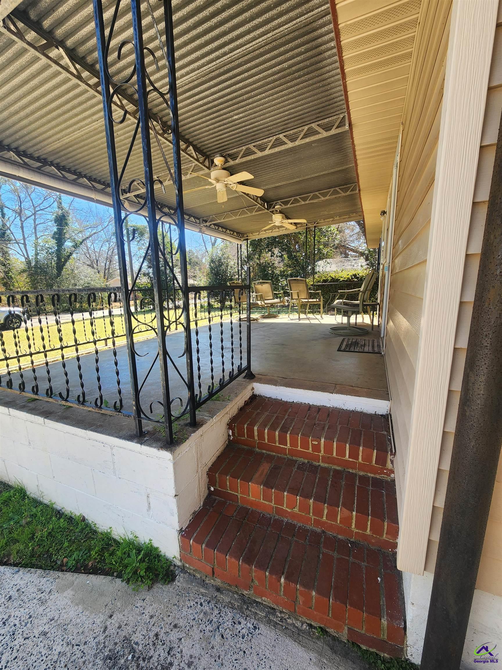 123 Fisher Street