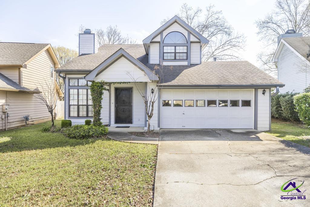 104 Pebblebrook East