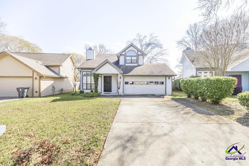 104 Pebblebrook East