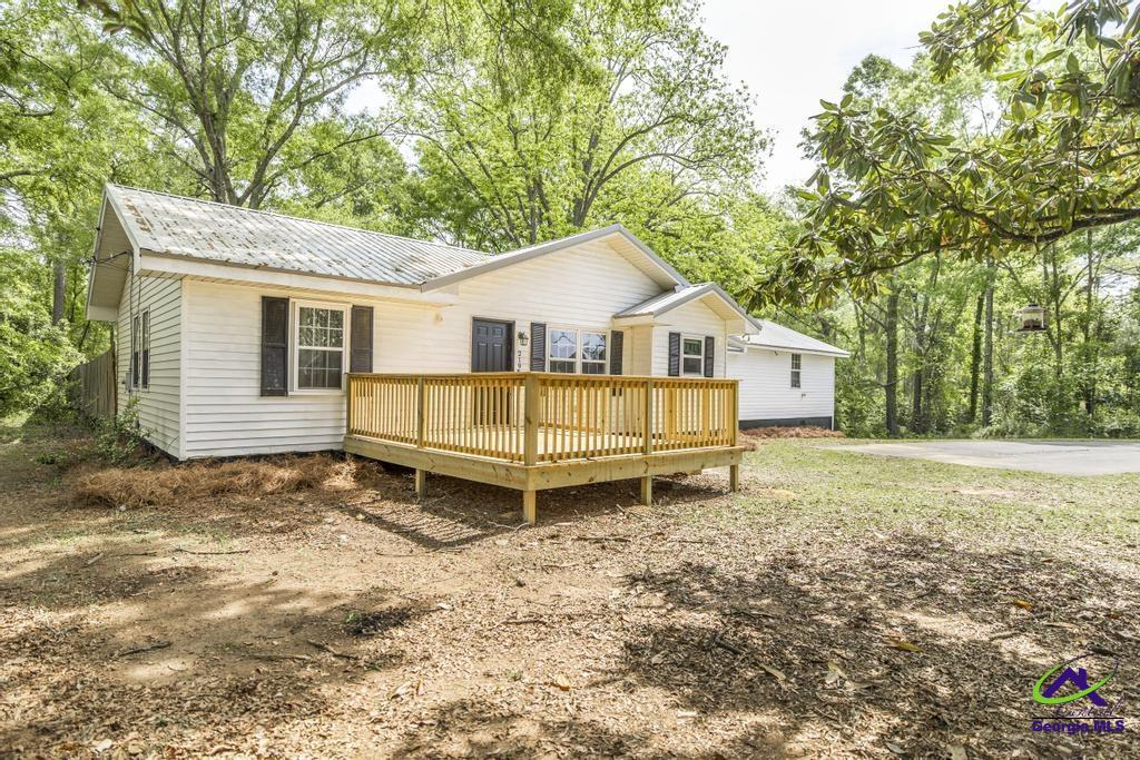 219 Sleepy Hollow Road