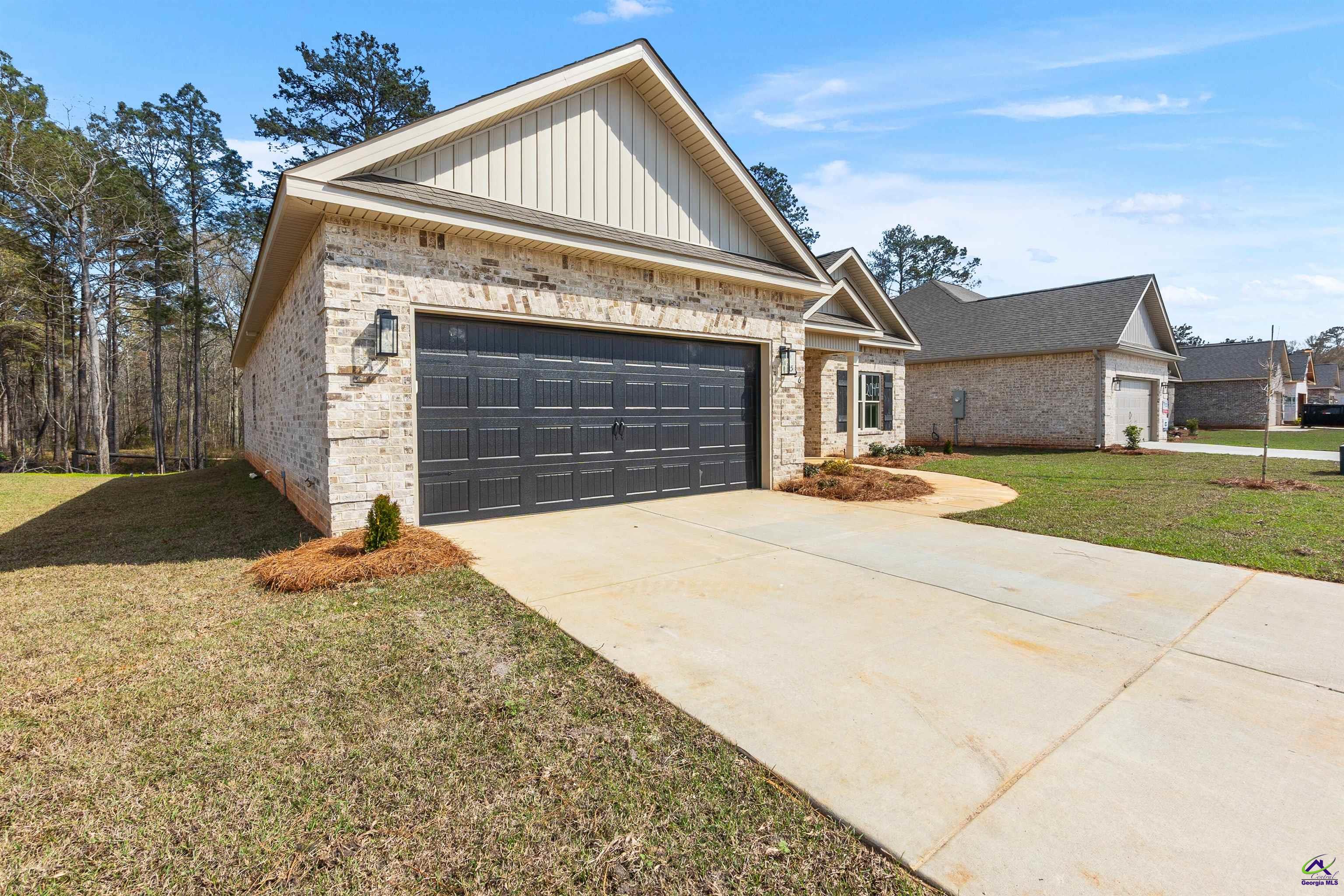 526 Bristleleaf Path