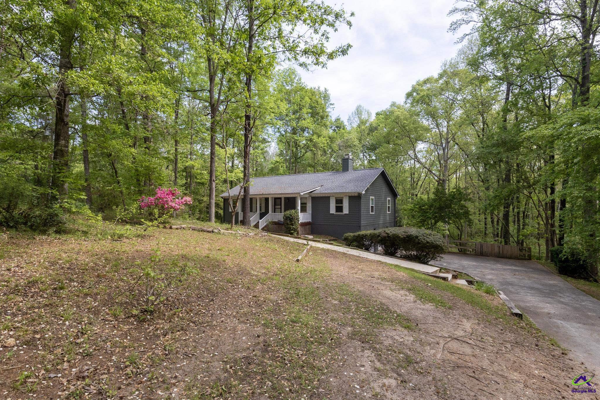 120 Deer Ridge Trail