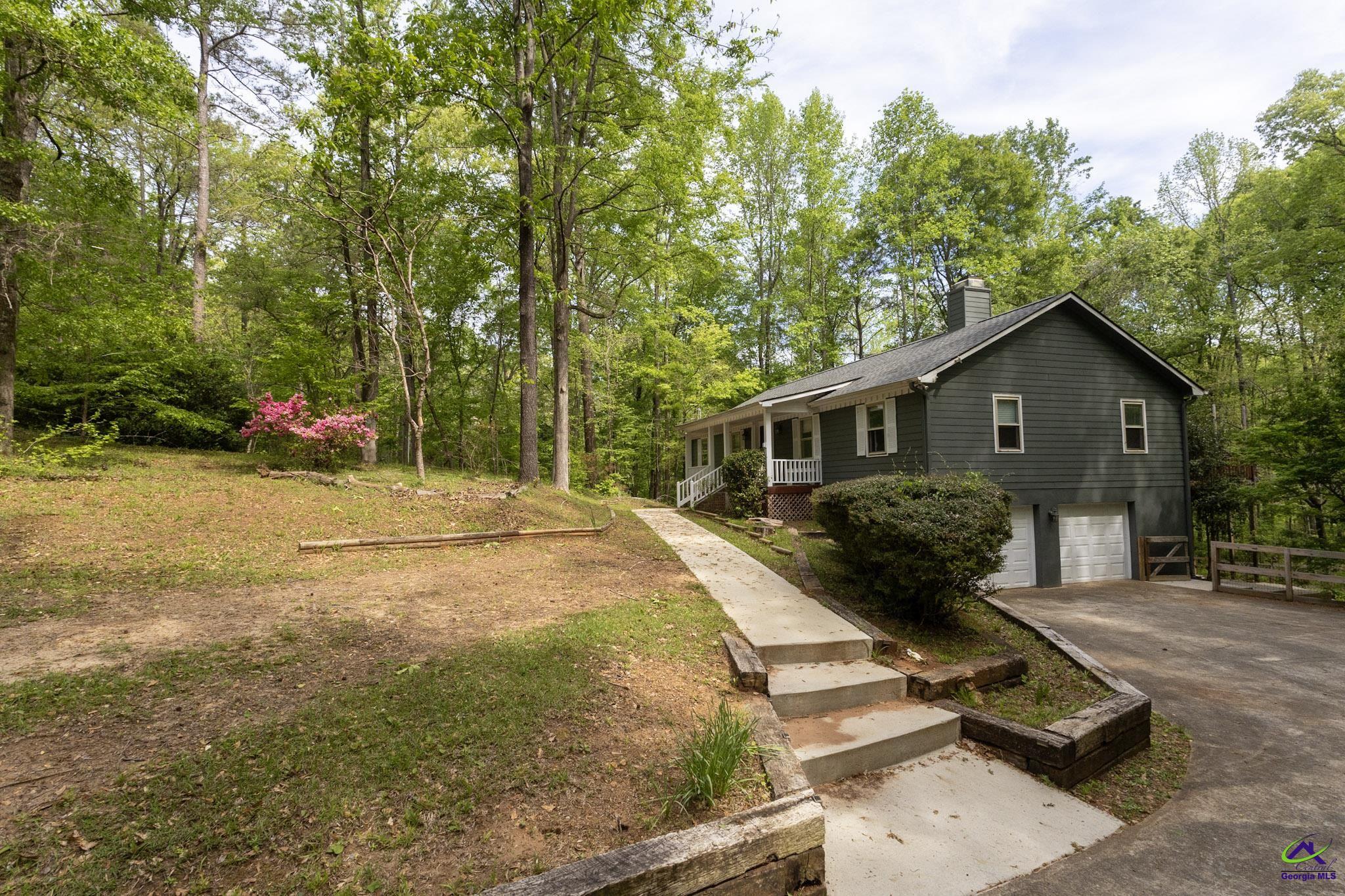 120 Deer Ridge Trail