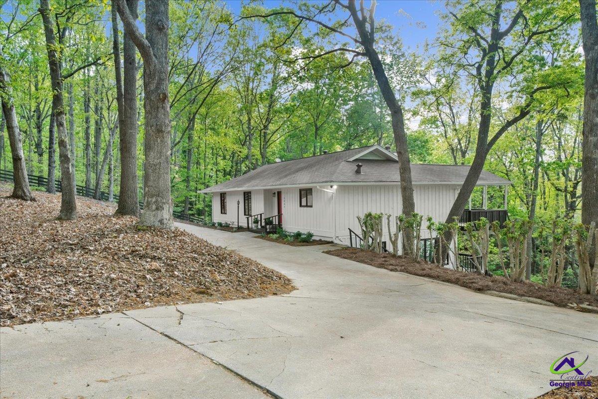 2945 Thompson Mill Road