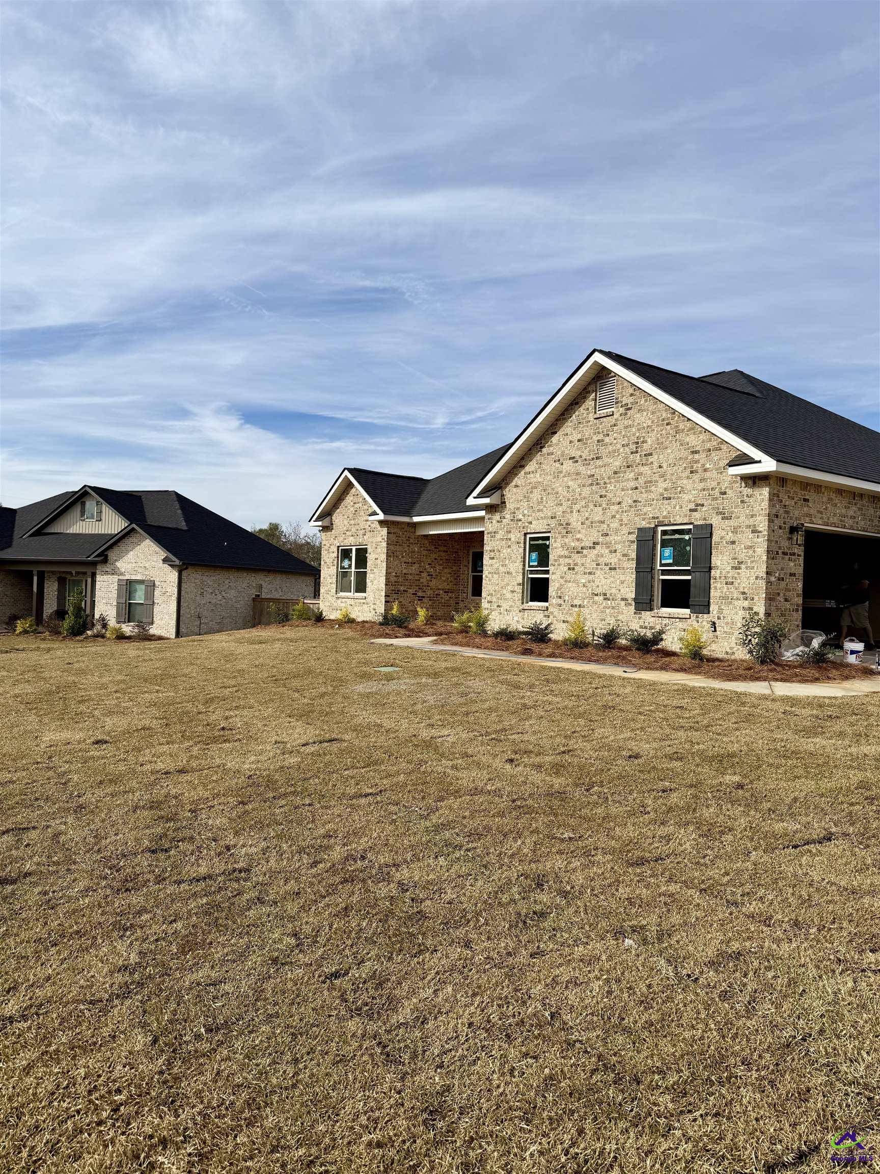 108 Lighterknot Trail