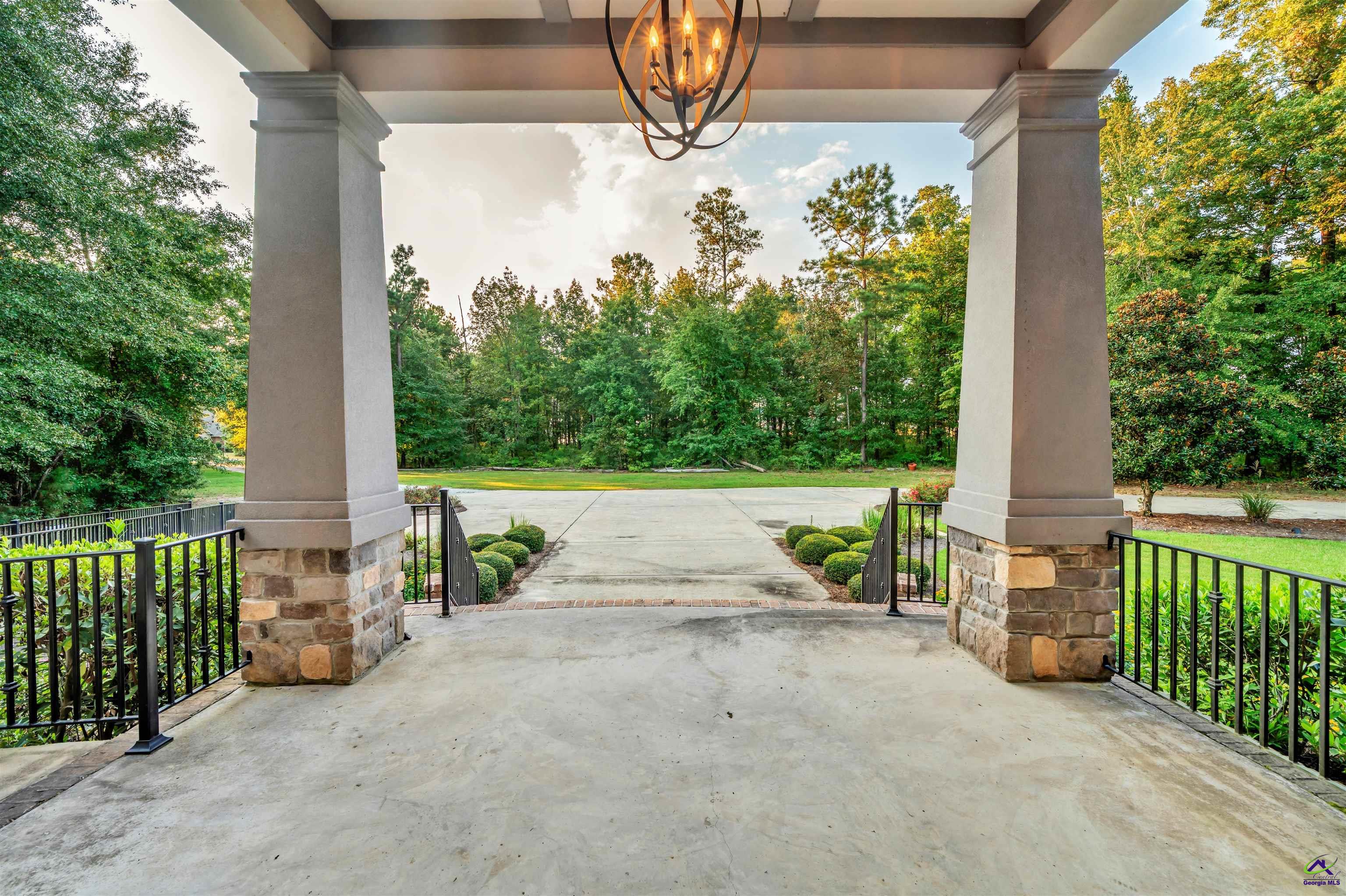 97 Southshore Court