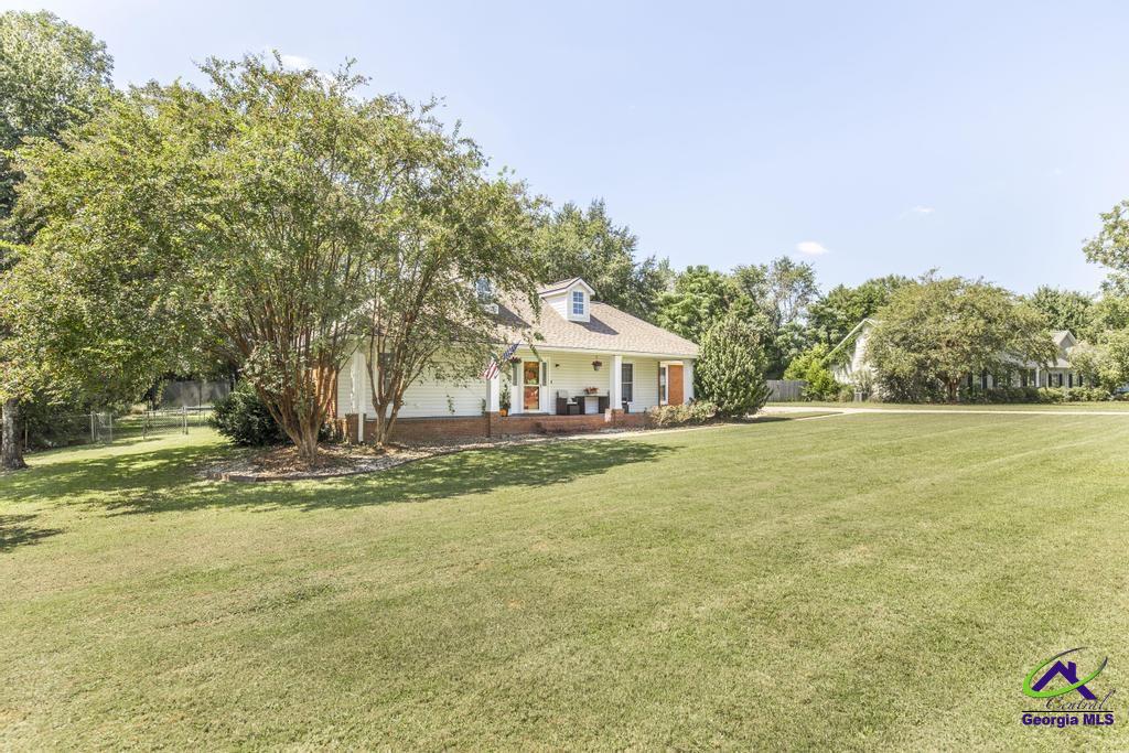 112 Lake Lillian Dr