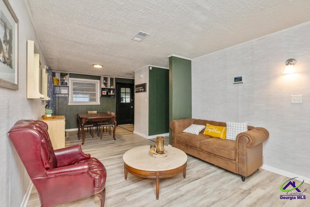 624 Pine Ridge Street