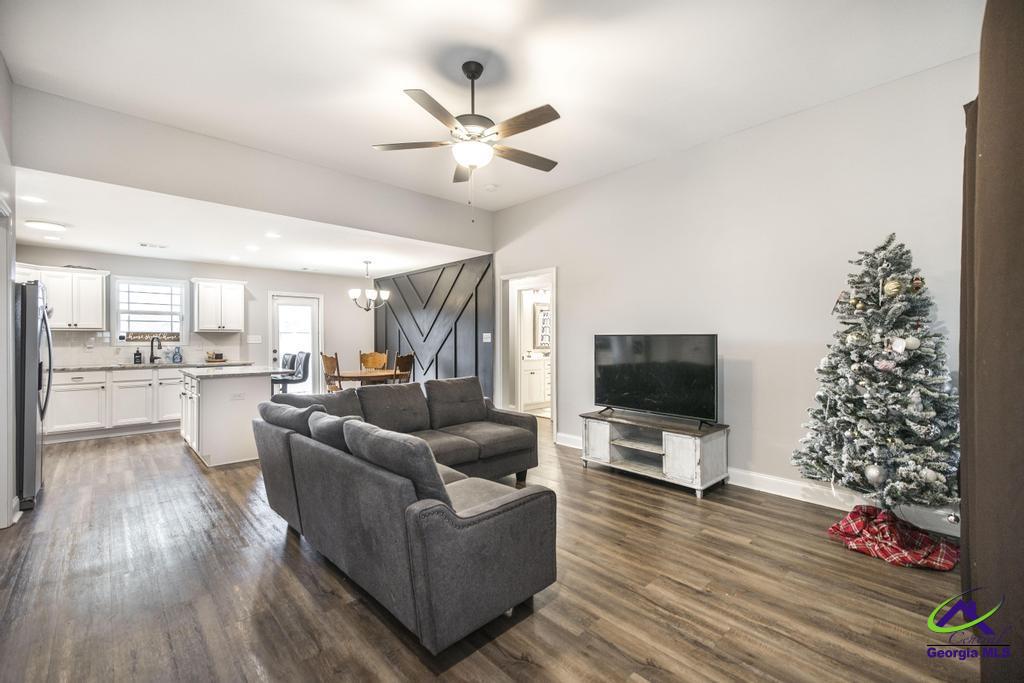 137 Sadie Heights Boulevard