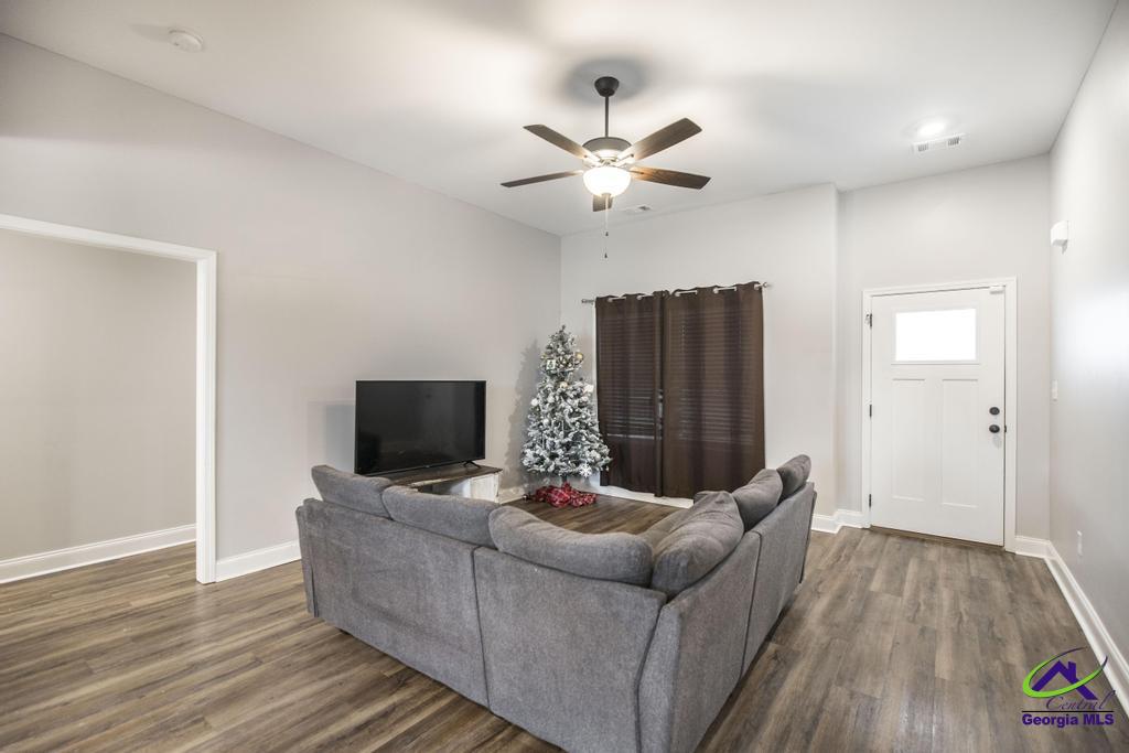 137 Sadie Heights Boulevard