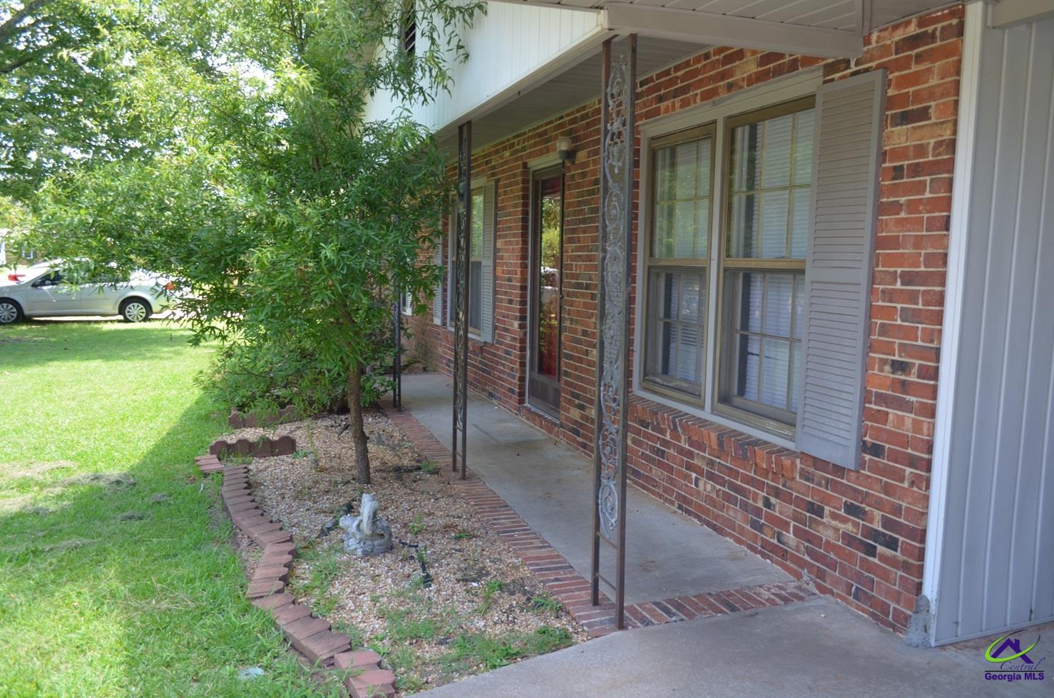 107 Galahad Drive