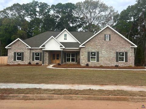 105 Parker Lane Centerville GA 31028