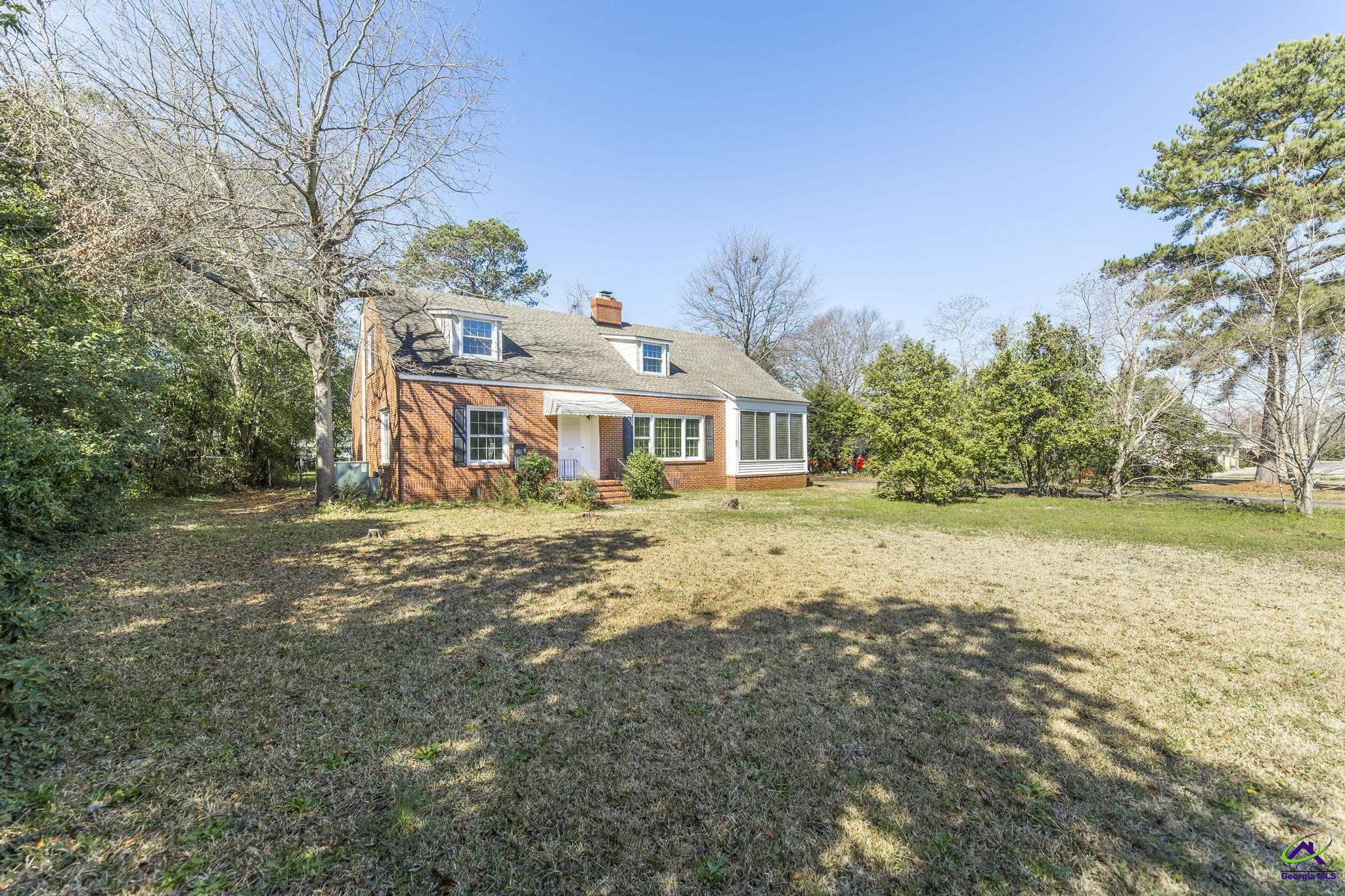 105 N Pleasant Hill Road
