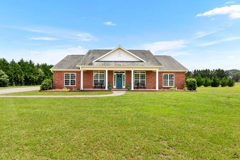 2725 Moseley Road Byron GA 31008