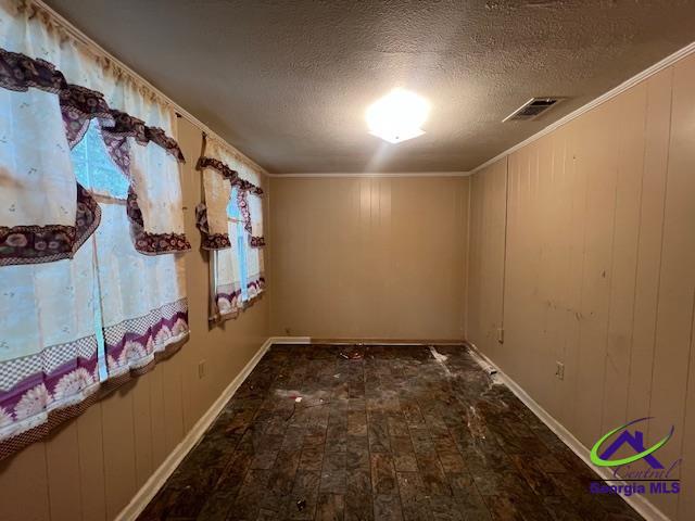 3935 Travis Boulevard