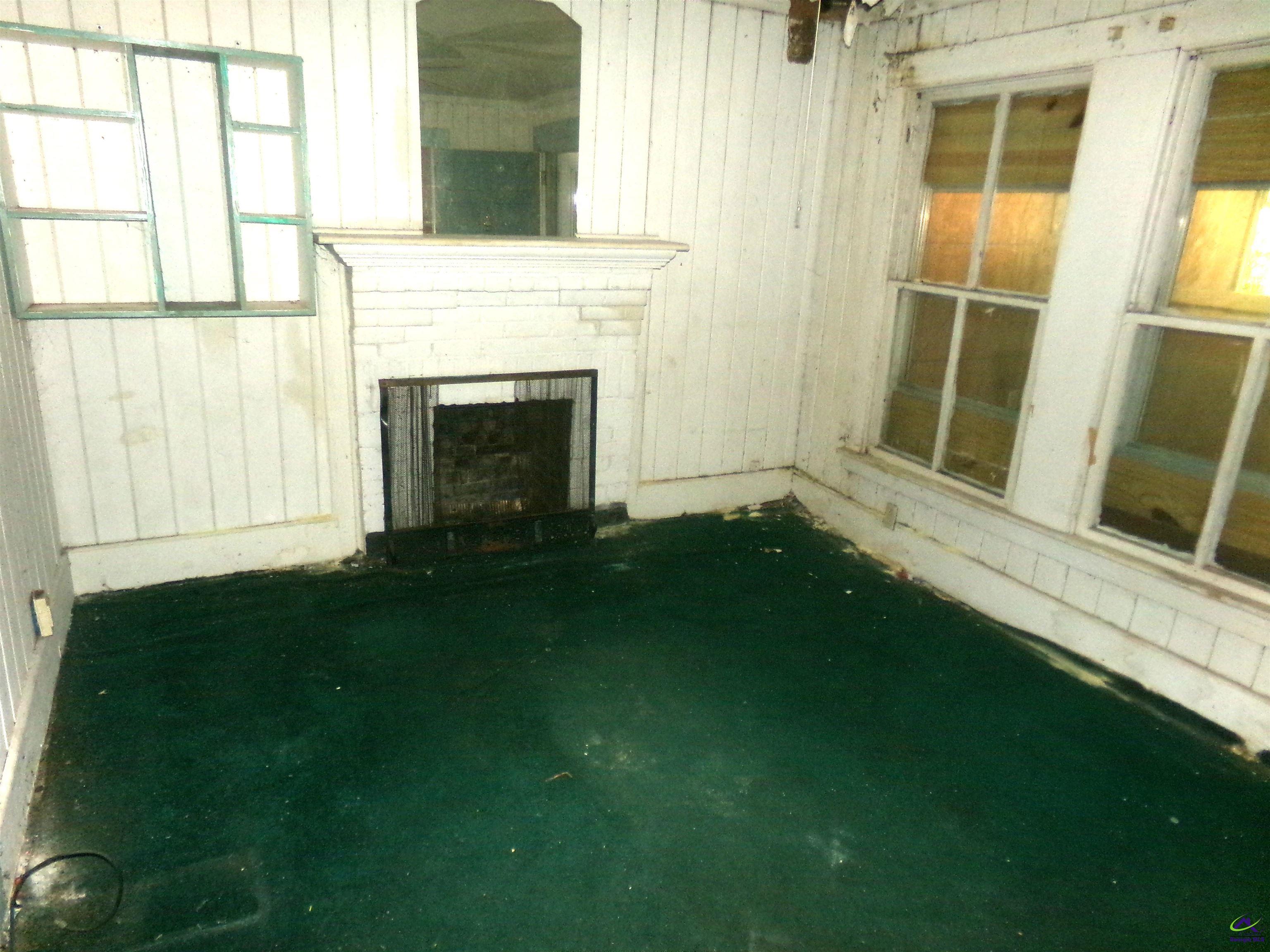 3536 Log Cabin Drive