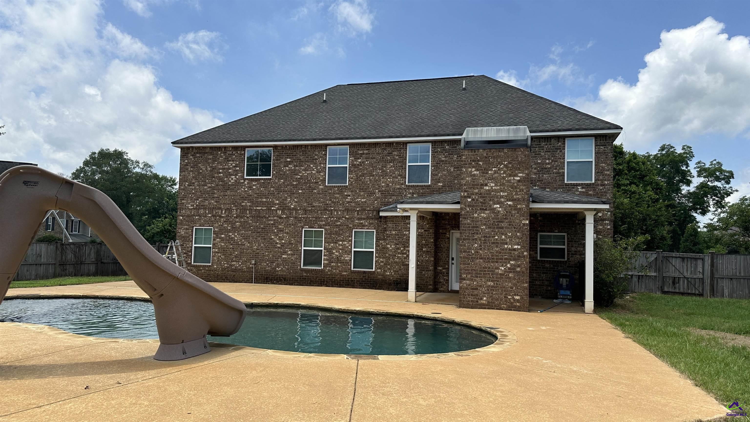 103 Red Hawk Pointe