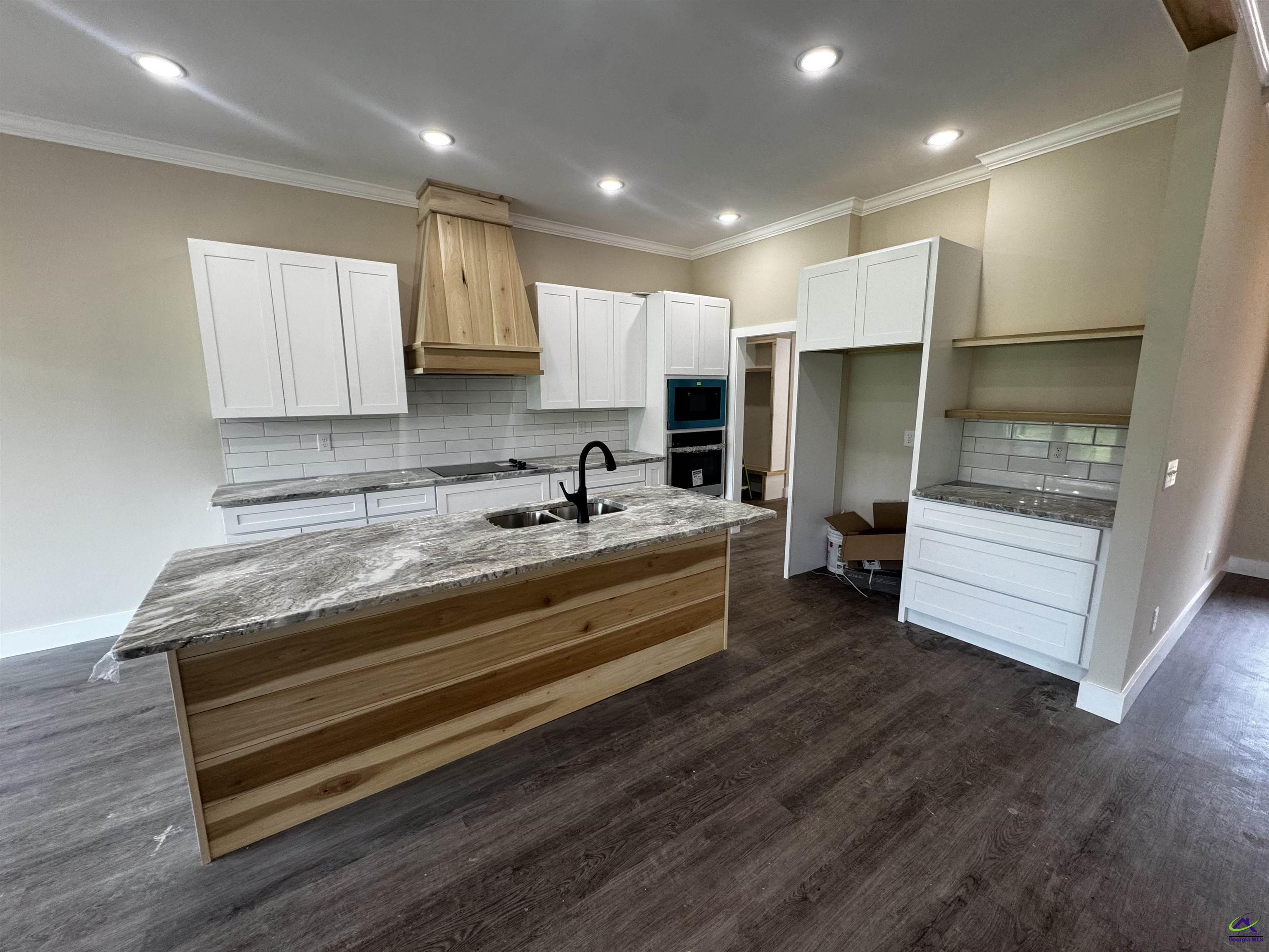 87 River Ridge Drive
